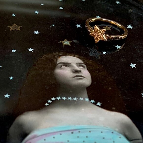 Me & Ro Gold Paisley Star Ring - Picture 3 of 6